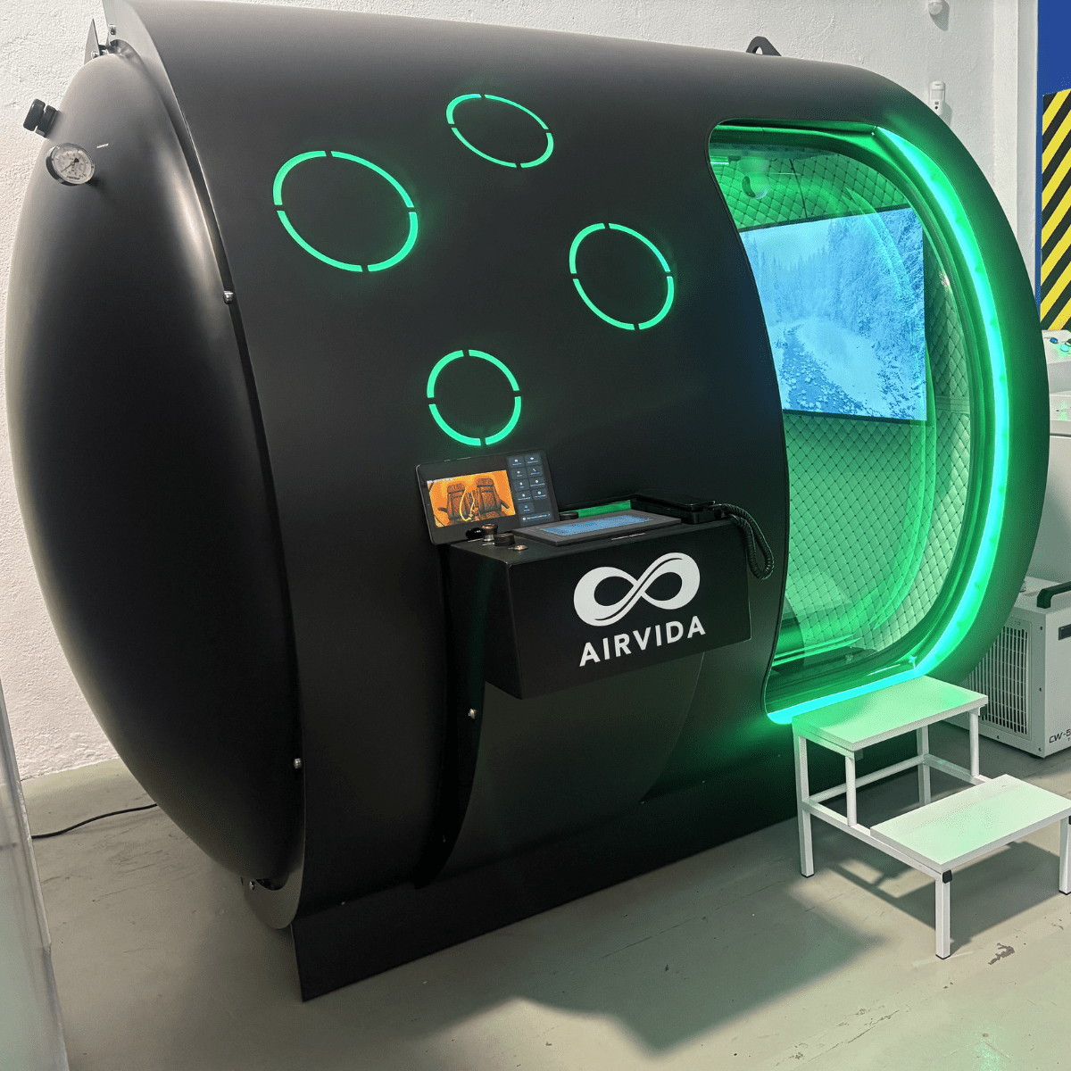 2.0 ATA Hardshell Multiplace Hyperbaric Chamber with BIBS Mask